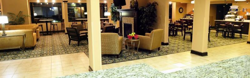 Holiday Inn Express - Delafield By Ihg Exterior photo